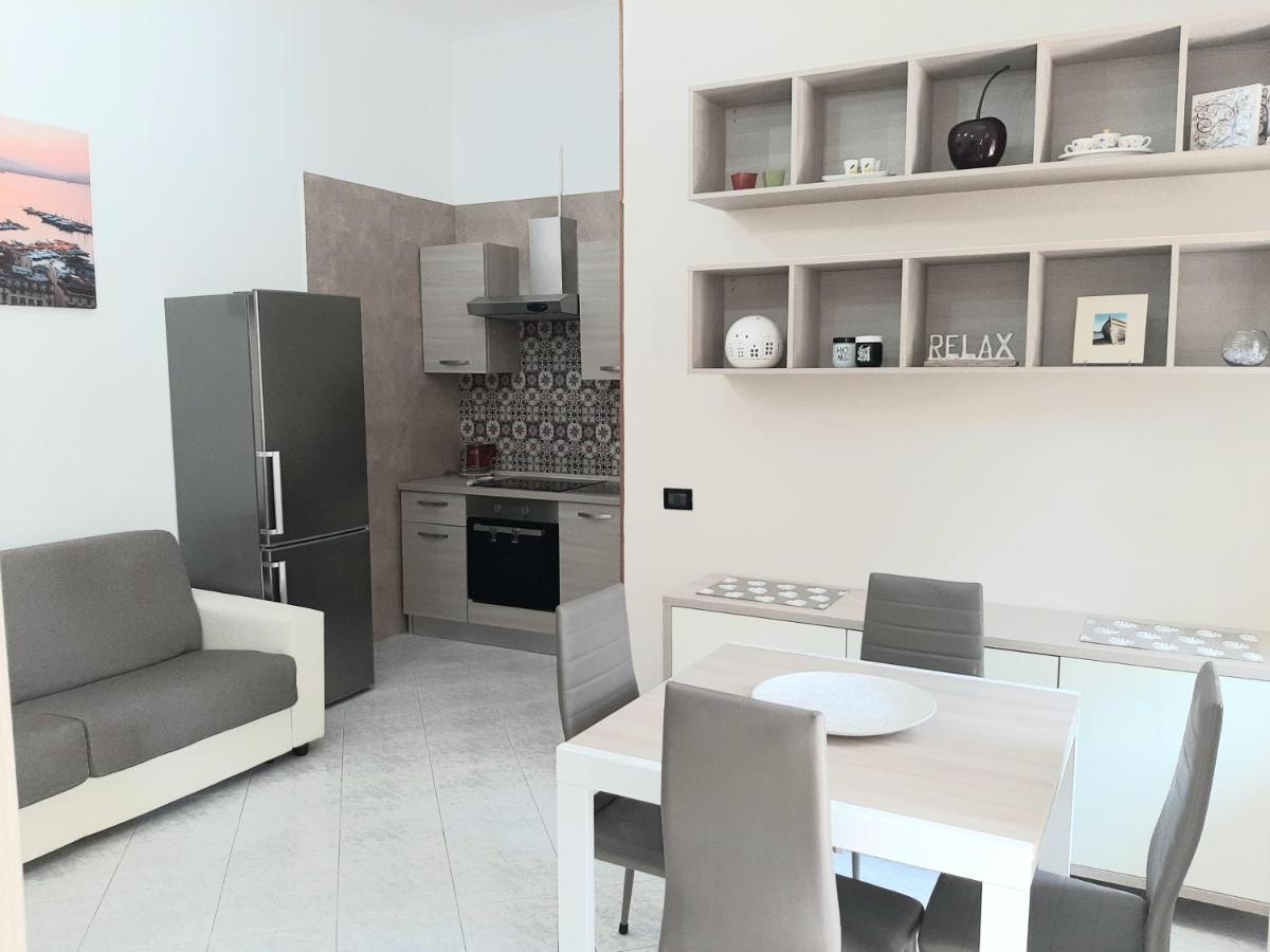 La Casa Di Nino Villa Portici Luaran gambar